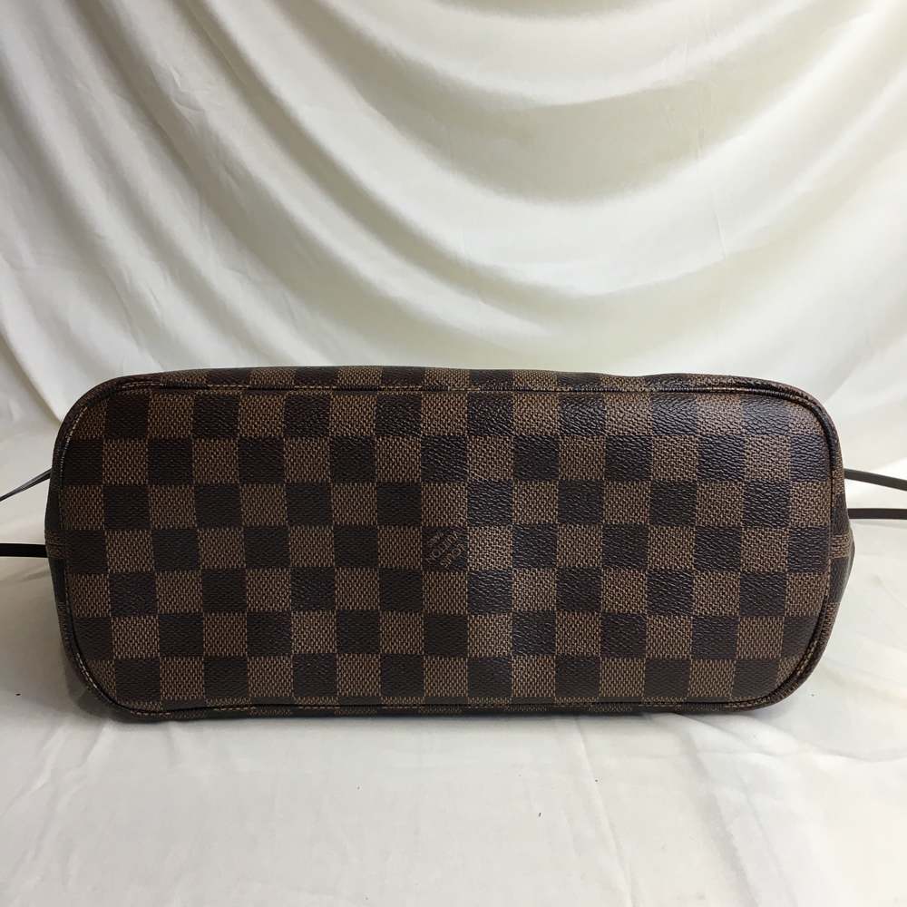 Louis Vuitton Damier Neverfull PM Sku# 60167 - Picture 4 of 9